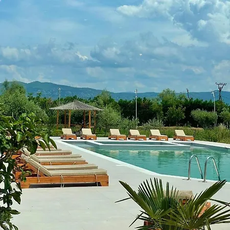 Otel Paradise Laguna Vain Lezhë