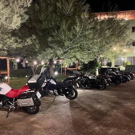 Paradise Laguna Vain Ξενοδοχείο Αλέσιον