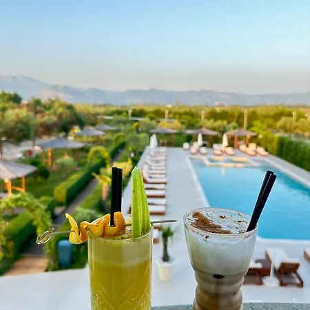 Paradise Laguna Vain מלון Lezhë