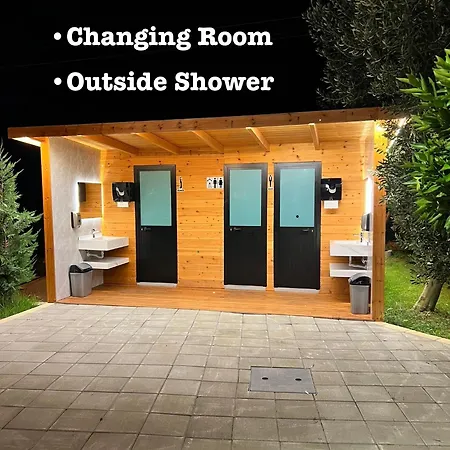 Paradise Laguna Vain Otel *