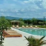 Hotel Paradise Laguna Vain Lezhë
