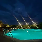Paradise Laguna Vain *