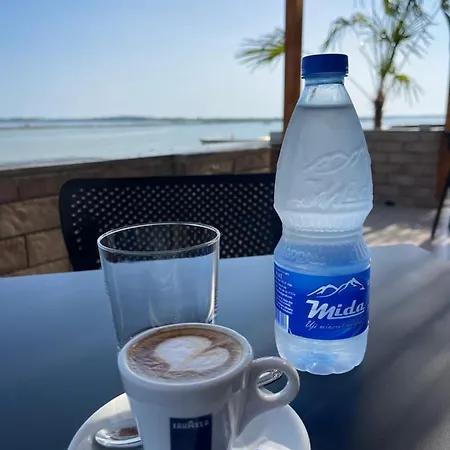 Hotel Paradise Laguna Vain Lezhë