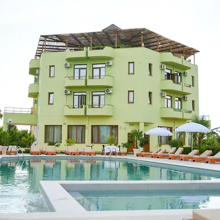 Hotel Paradise Laguna Vain *