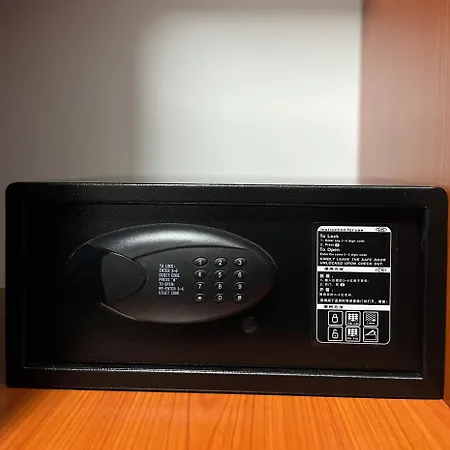 Paradise Laguna Vain * Lezha