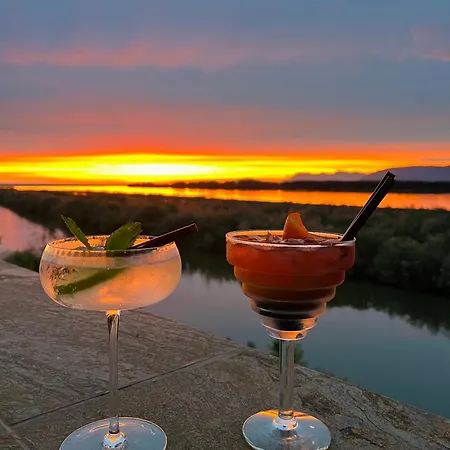 Paradise Laguna Vain *