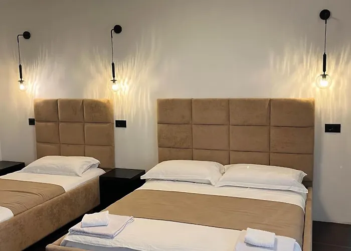 Hotel Paradise Laguna Vain Lezhë