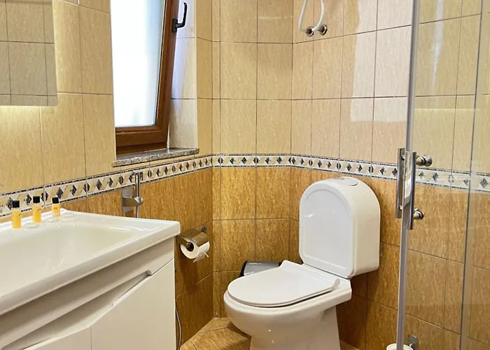 Paradise Laguna Vain * Lezhë